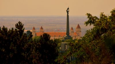 Bratislavska-sedma_tridsiatadruha4.JPG